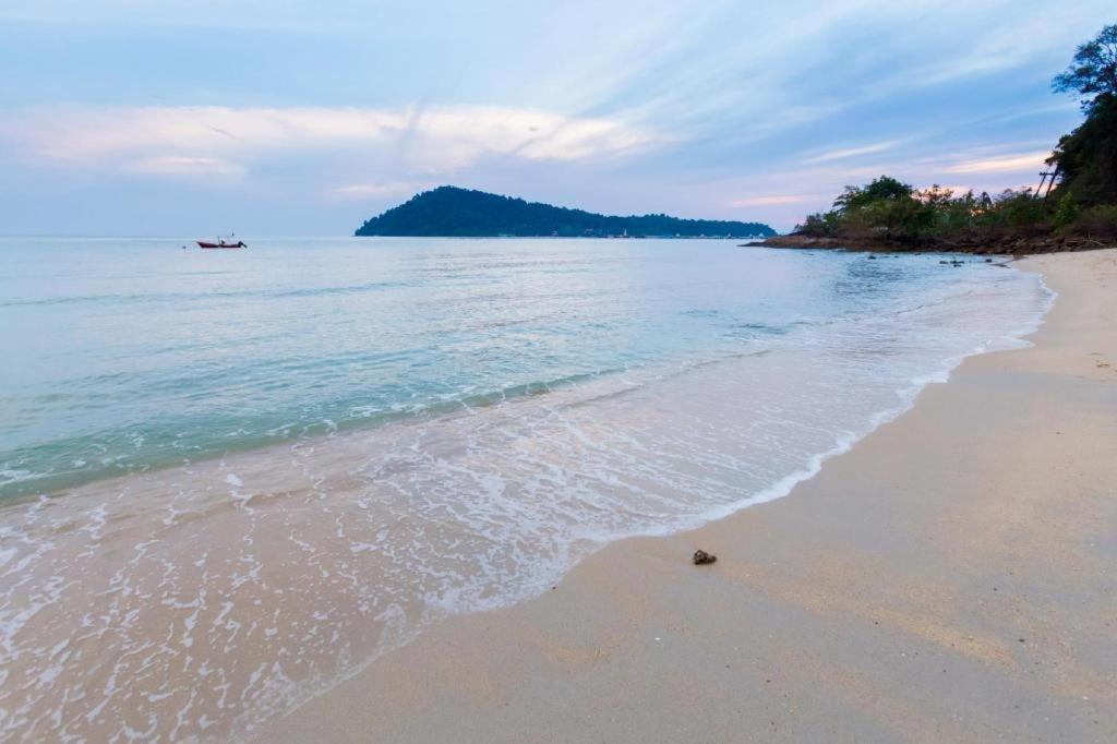 Green Cottage Beach Resort 象岛 外观 照片